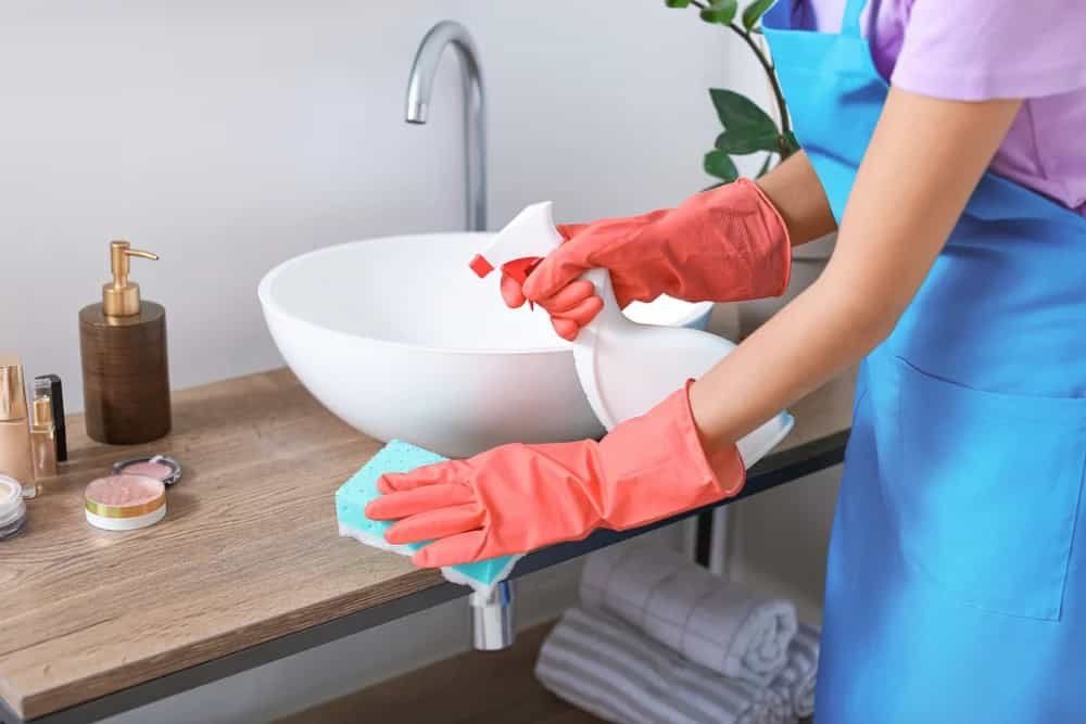 Cleaning Services in bathrooms in the United States